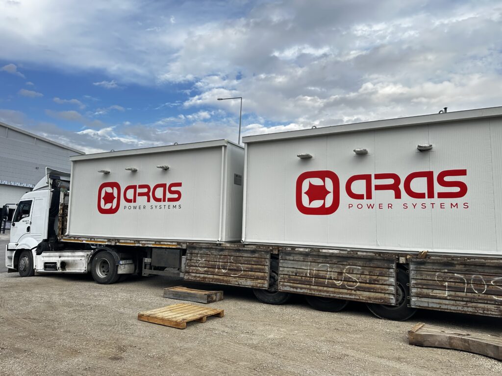 Cooling Container loading